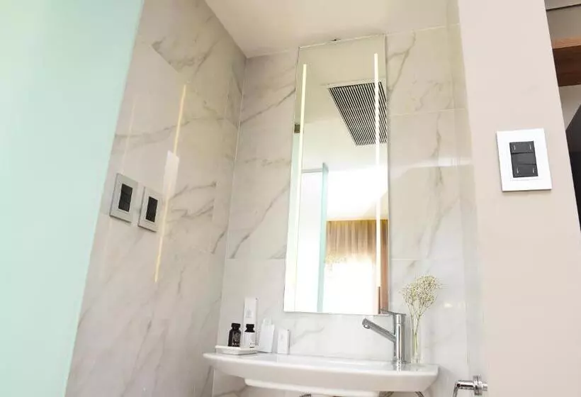 ホテル Soho Suites