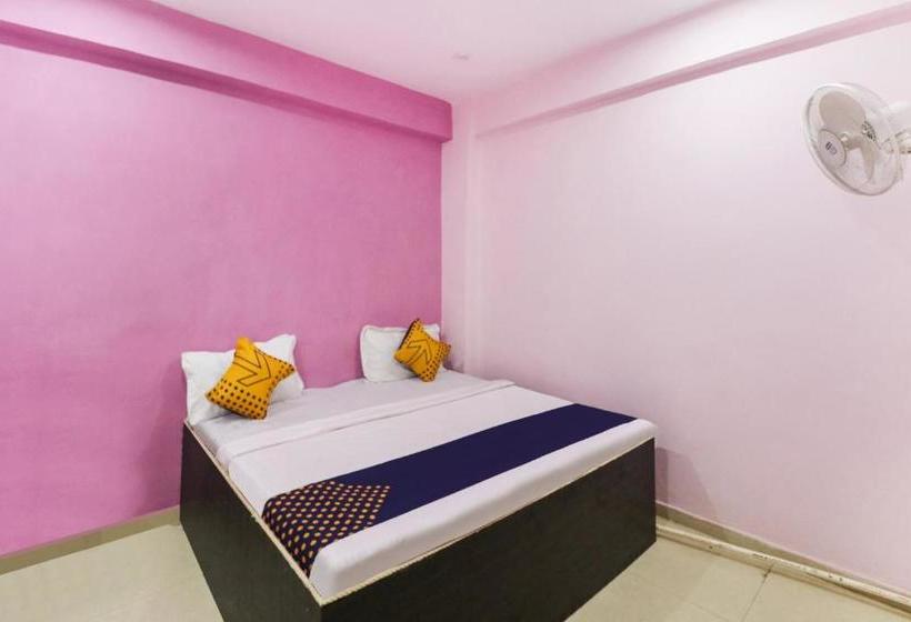 בית מלון כפרי Spot On 76263 A Haweli