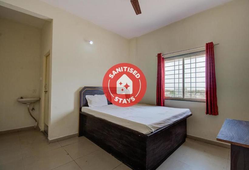 בית מלון כפרי Spot On Agr489  Relax