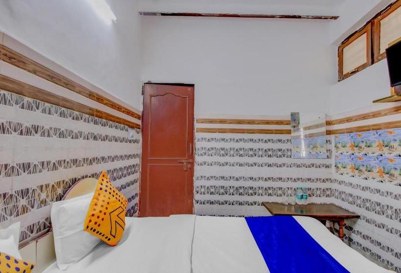 בית מלון כפרי Spot On Agr489  Relax