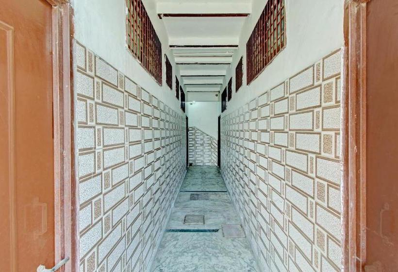 בית מלון כפרי Spot On Agr489  Relax