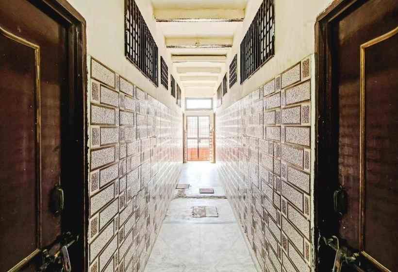 בית מלון כפרי Spot On Agr489  Relax