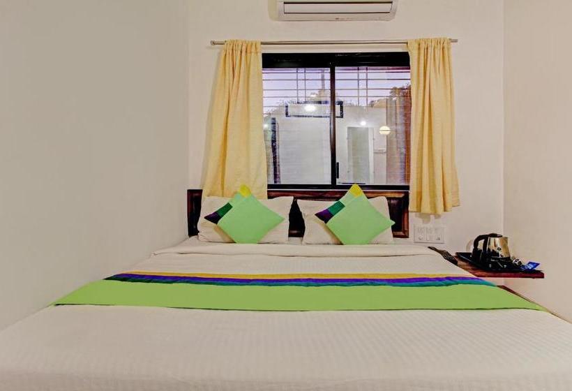 فندق Green Woods 1 Km From Main Market