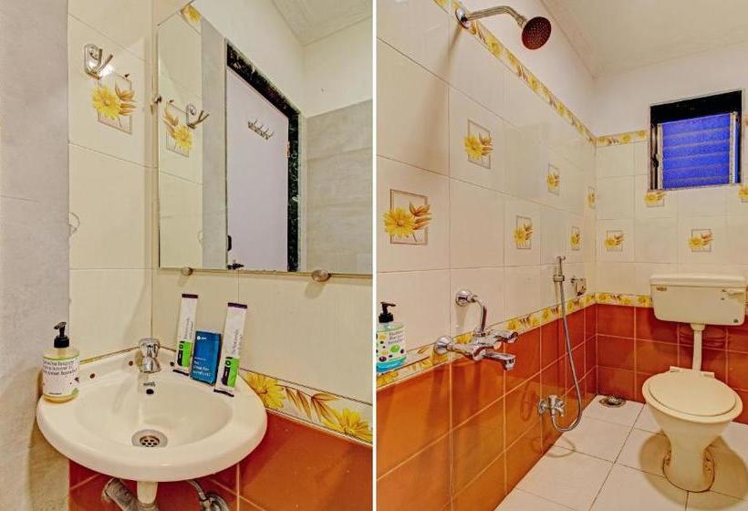 فندق Green Woods 1 Km From Main Market