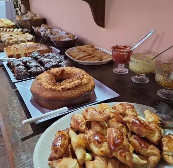 ペンション Pousada Santo Expedito