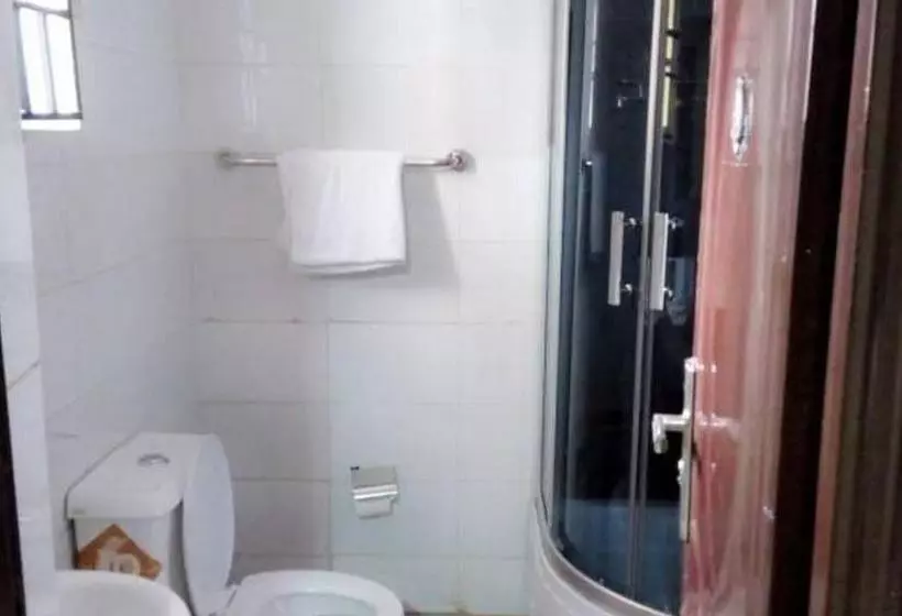 پانسیون Limoh Suitesbenin City