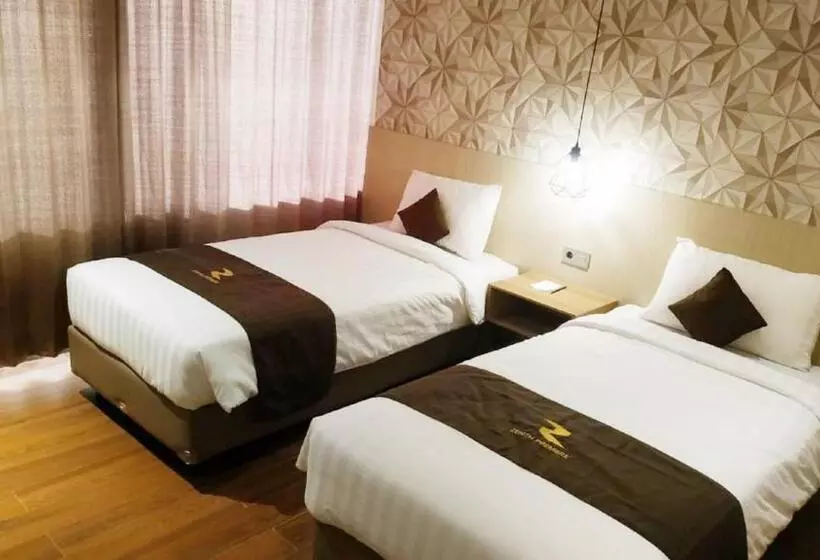 Zenith Premiere Hotel Baubau