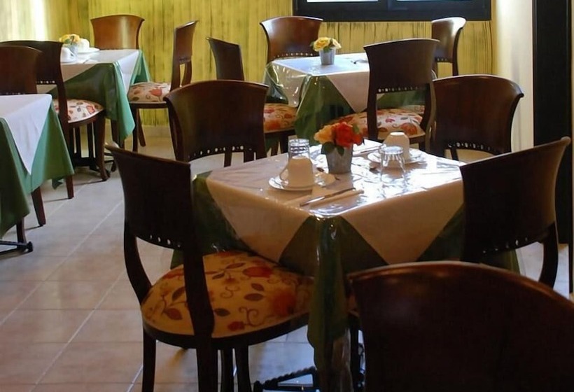 Aparthotel El Galeón