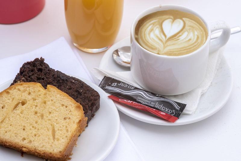 בית מלון כפרי Athens Market Portrait