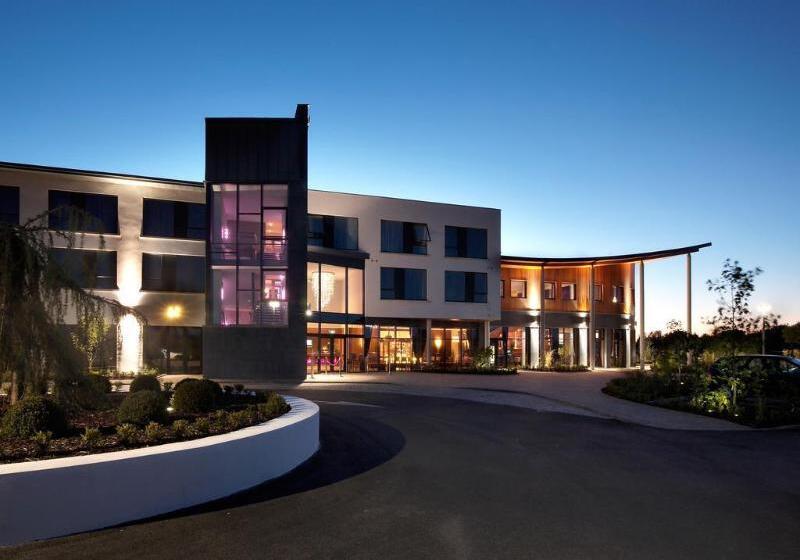 فندق Athlone Springs