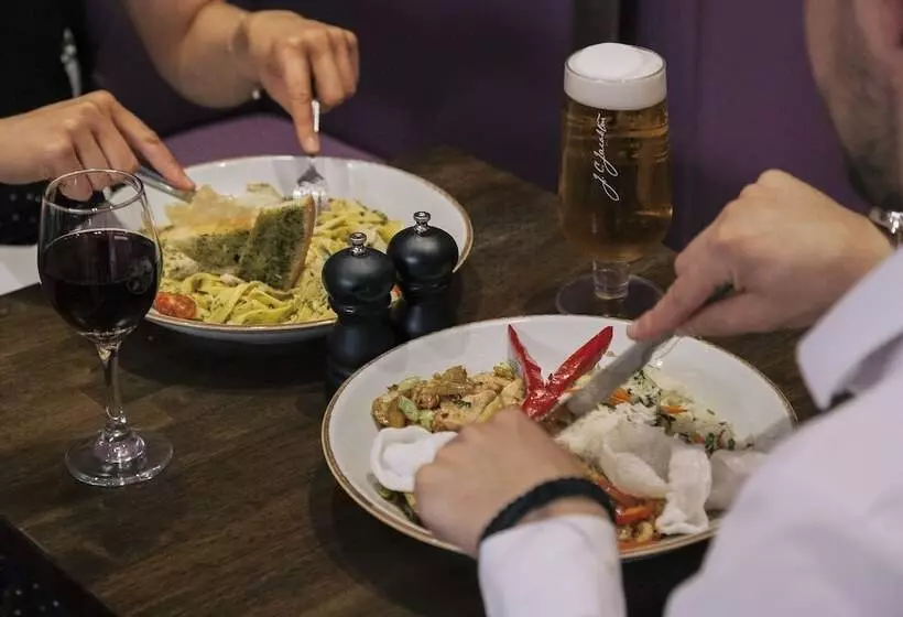 ホテル Athlone Springs