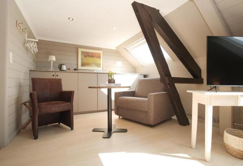 בית מלון כפרי Auberge La Hutte Lurette