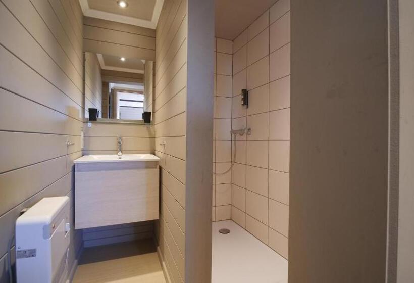 בית מלון כפרי Auberge La Hutte Lurette