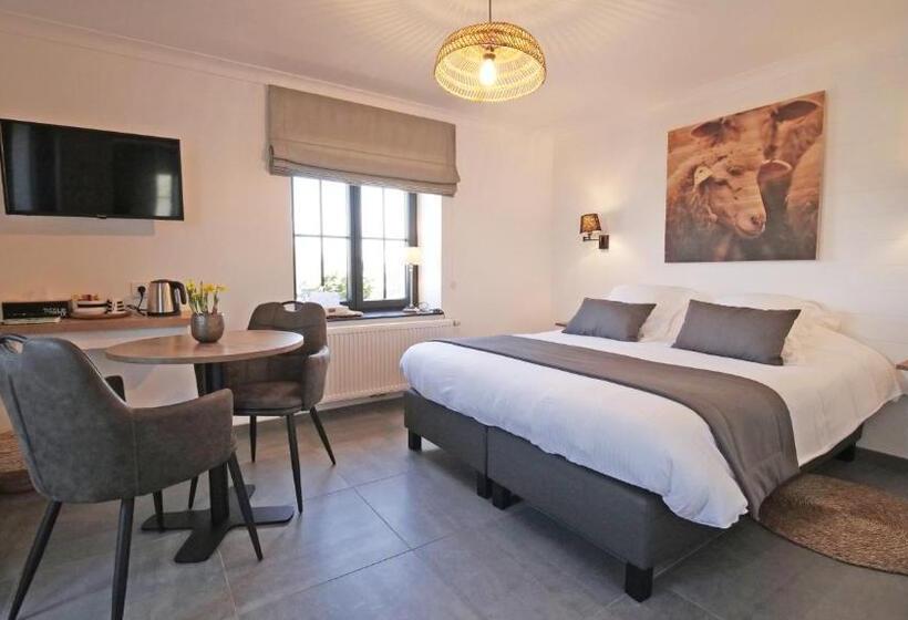 בית מלון כפרי Auberge La Hutte Lurette