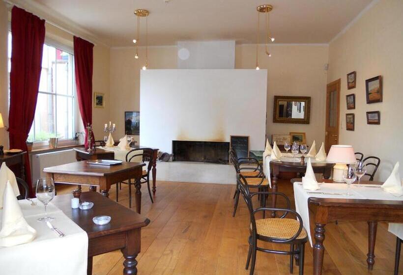 هتل Beau Rivage And Restaurant Koulic