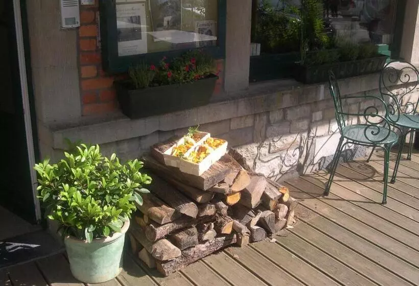 هتل Beau Rivage And Restaurant Koulic