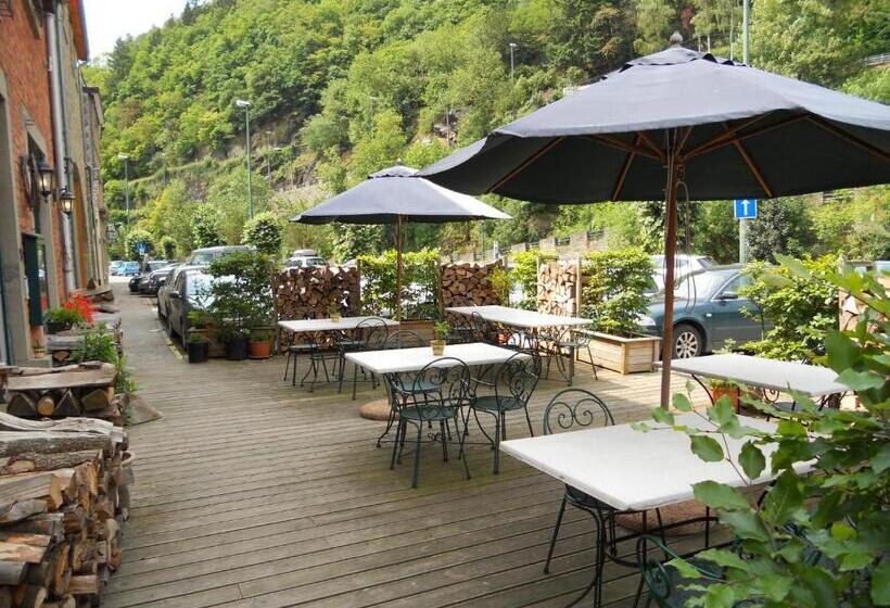 هتل Beau Rivage And Restaurant Koulic