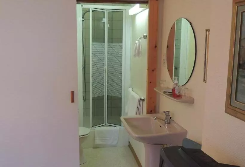 هتل Beau Rivage And Restaurant Koulic