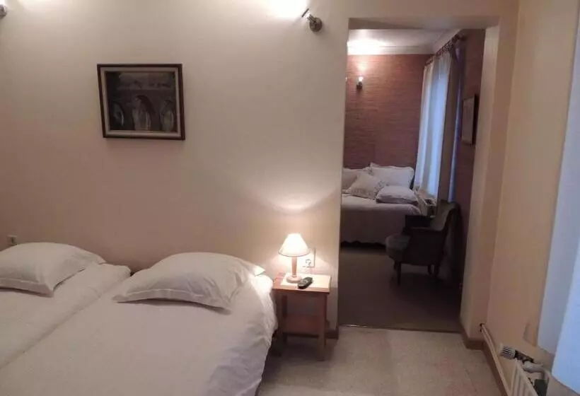 هتل Beau Rivage And Restaurant Koulic