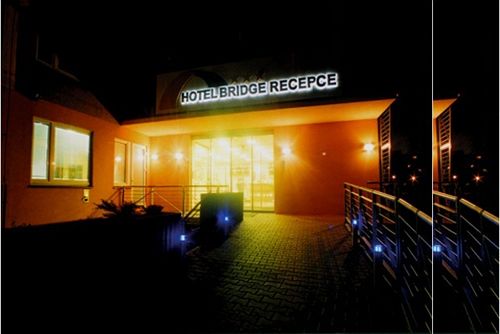فندق Bridge