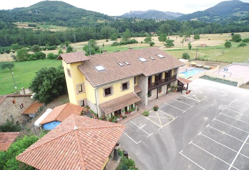 Conjunto Hotelero La Pasera