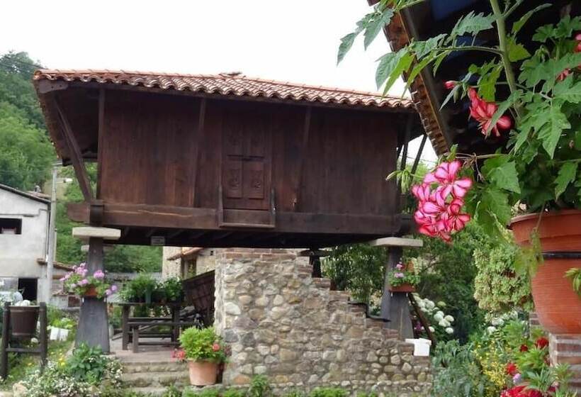 Conjunto Hotelero La Pasera