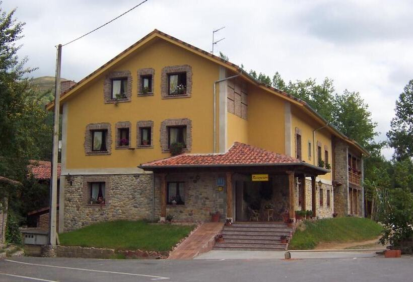 Conjunto Hotelero La Pasera