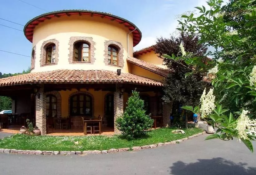 Conjunto Hotelero La Pasera