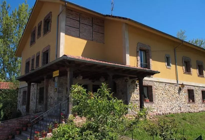 Conjunto Hotelero La Pasera