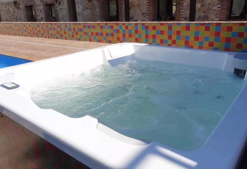 Conjunto Hotelero La Pasera