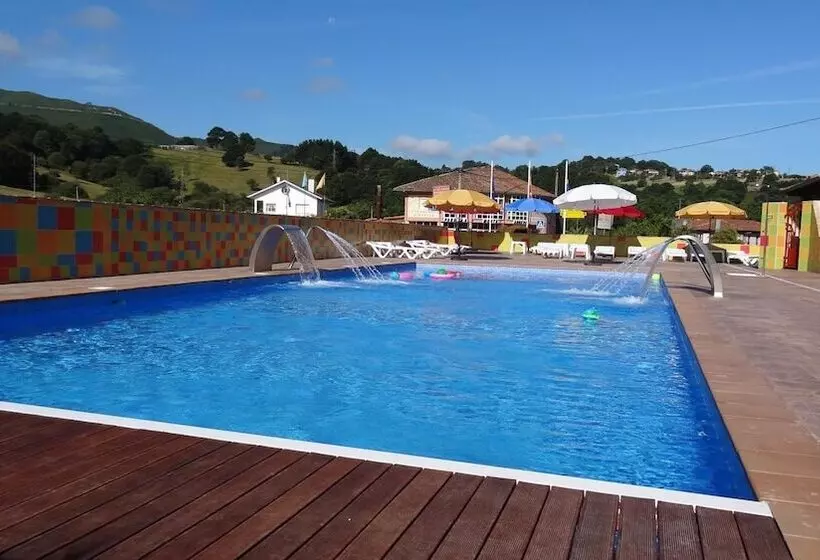 Conjunto Hotelero La Pasera