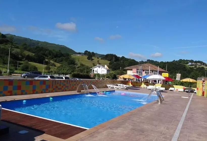 Conjunto Hotelero La Pasera