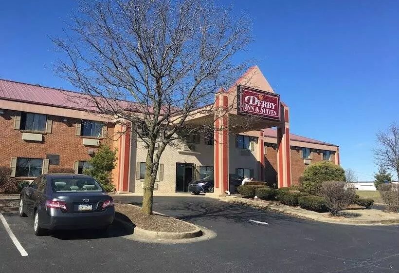 Отель Derby Inn & Suites
