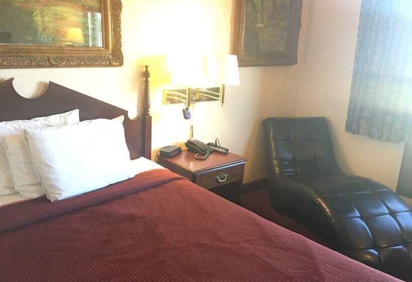 酒店 Derby Inn & Suites