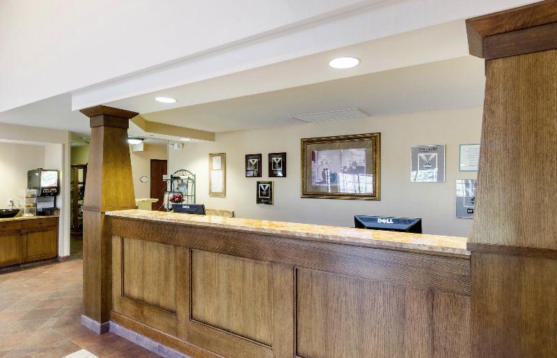 酒店 Econo Lodge Hadley Near University