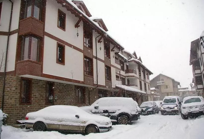 בית מלון כפרי Friends