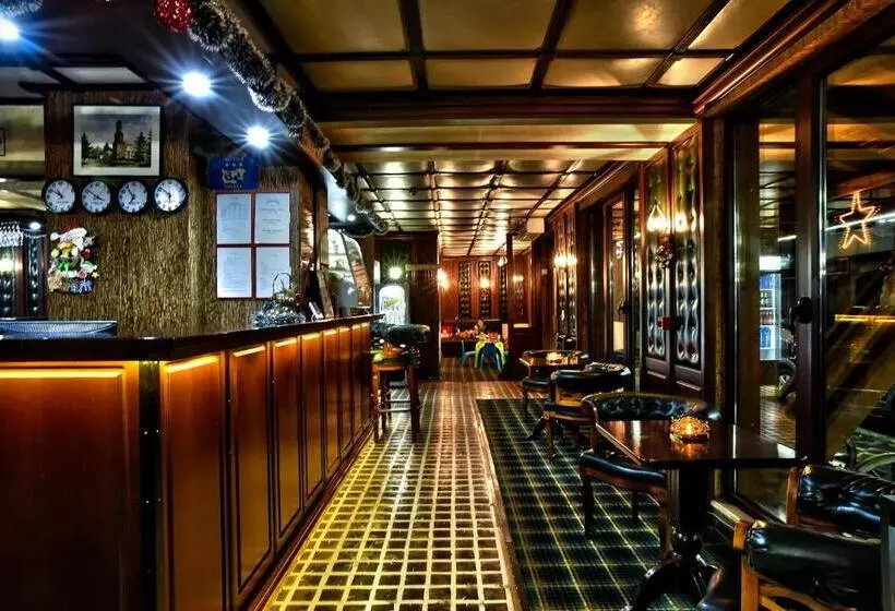 בית מלון כפרי Friends