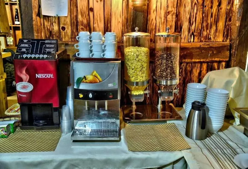 בית מלון כפרי Friends