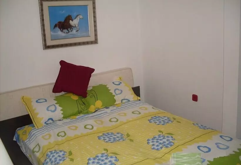 ホテル Hostel Gonzo
