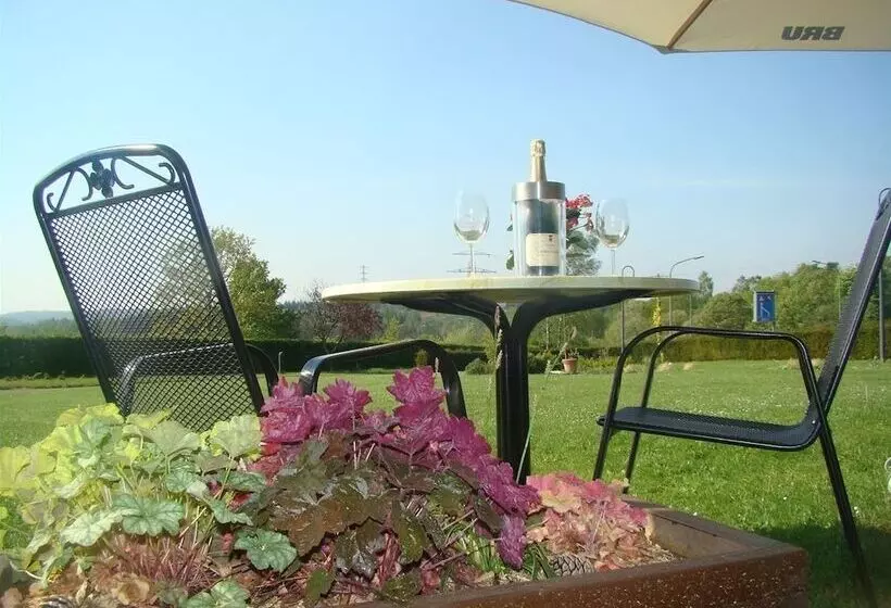 호텔 Hôtel Restaurant N 4