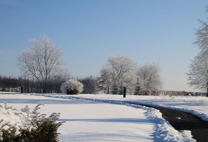 בית מלון כפרי Hôtel Restaurant N 4