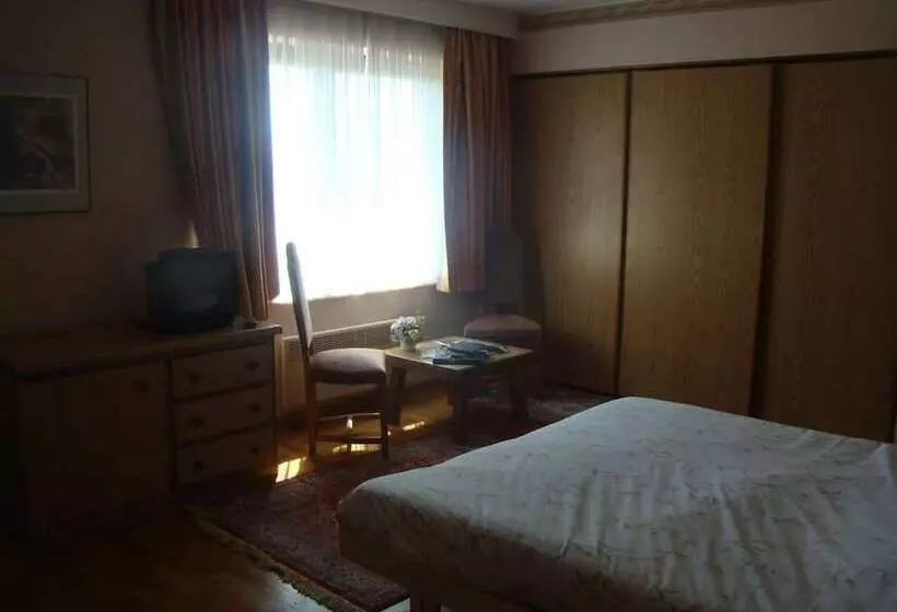 호텔 Hôtel Restaurant N 4