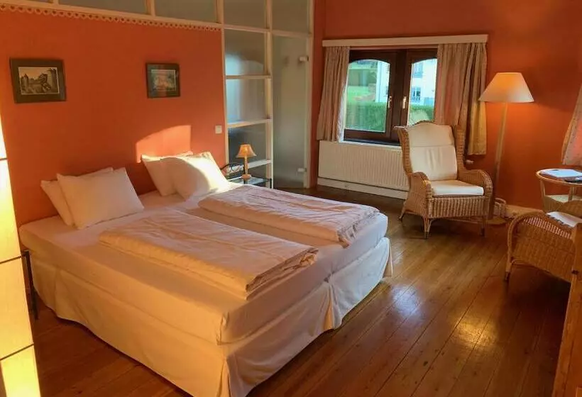 Отель L étape Fagnarde Bed, Breakfast & Sauna
