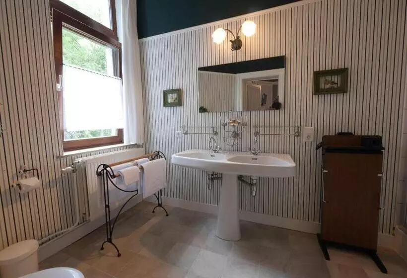 Отель L étape Fagnarde Bed, Breakfast & Sauna