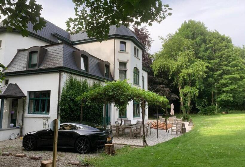 בית מלון כפרי L étape Fagnarde   Bed, Breakfast & Sauna