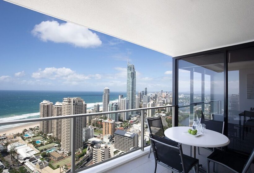 Hotel Mantra Circle On Cavill