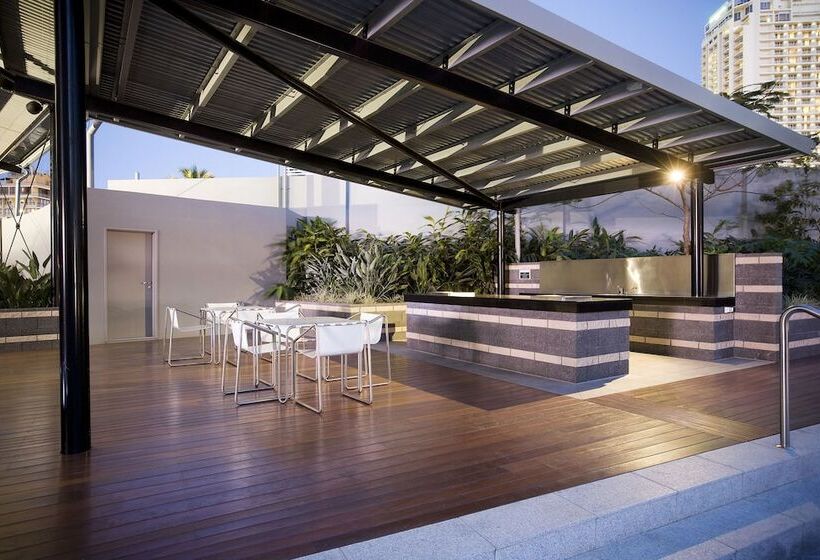 Hotel Mantra Circle On Cavill