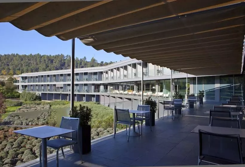 ホテル Món Sant Benet