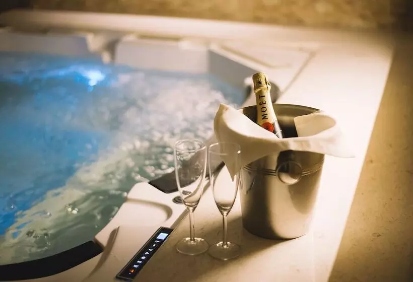 هتل Petriti & Spa