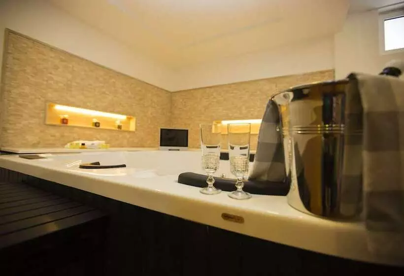 هتل Petriti & Spa